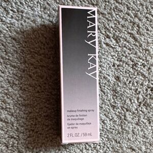 Makeup Finishing Spray - Mary Kay